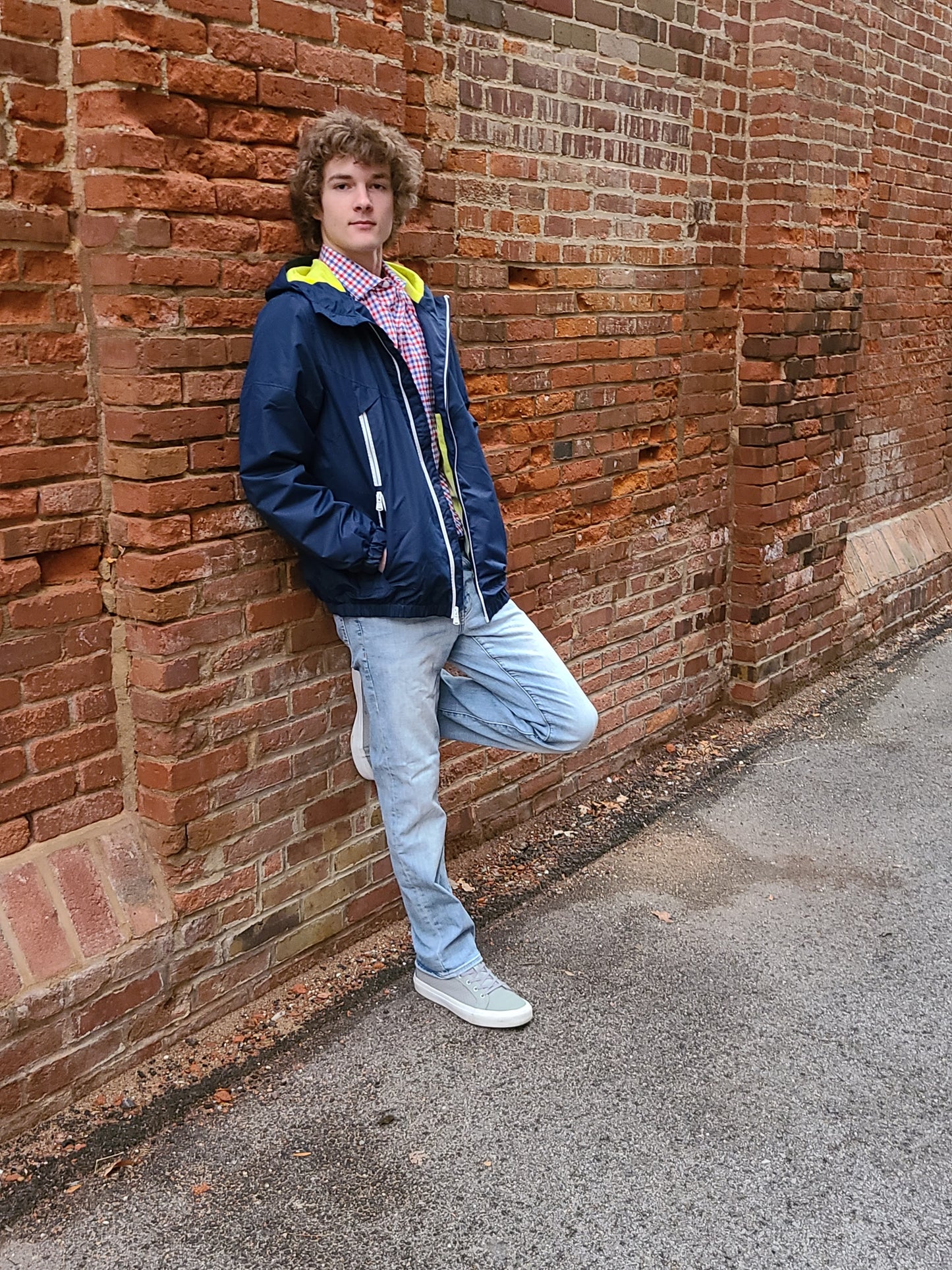 SOLID HOODED JACKET