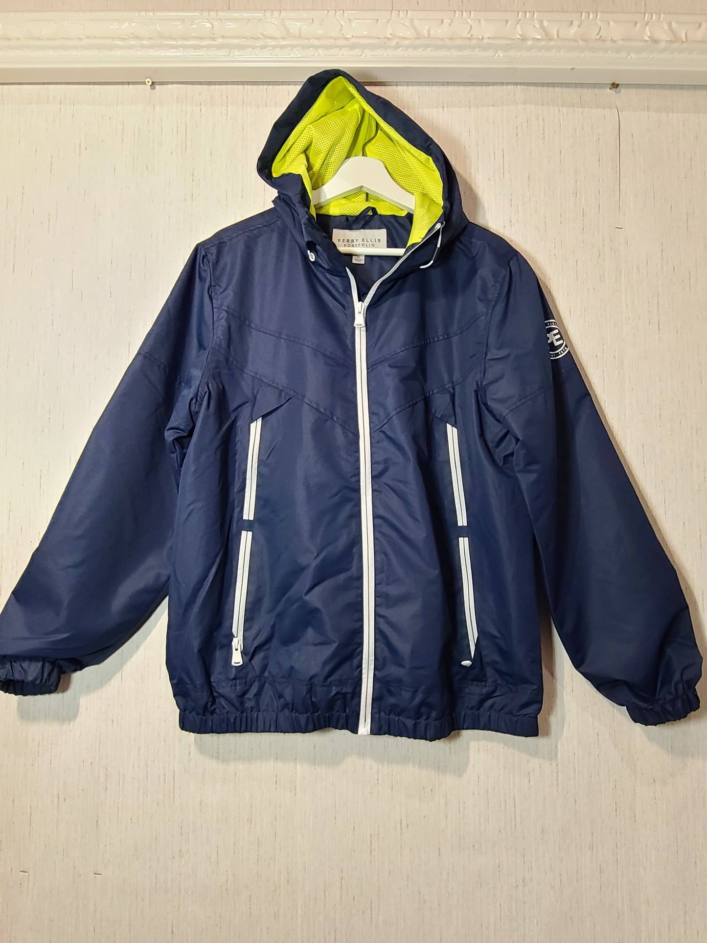 SOLID HOODED JACKET