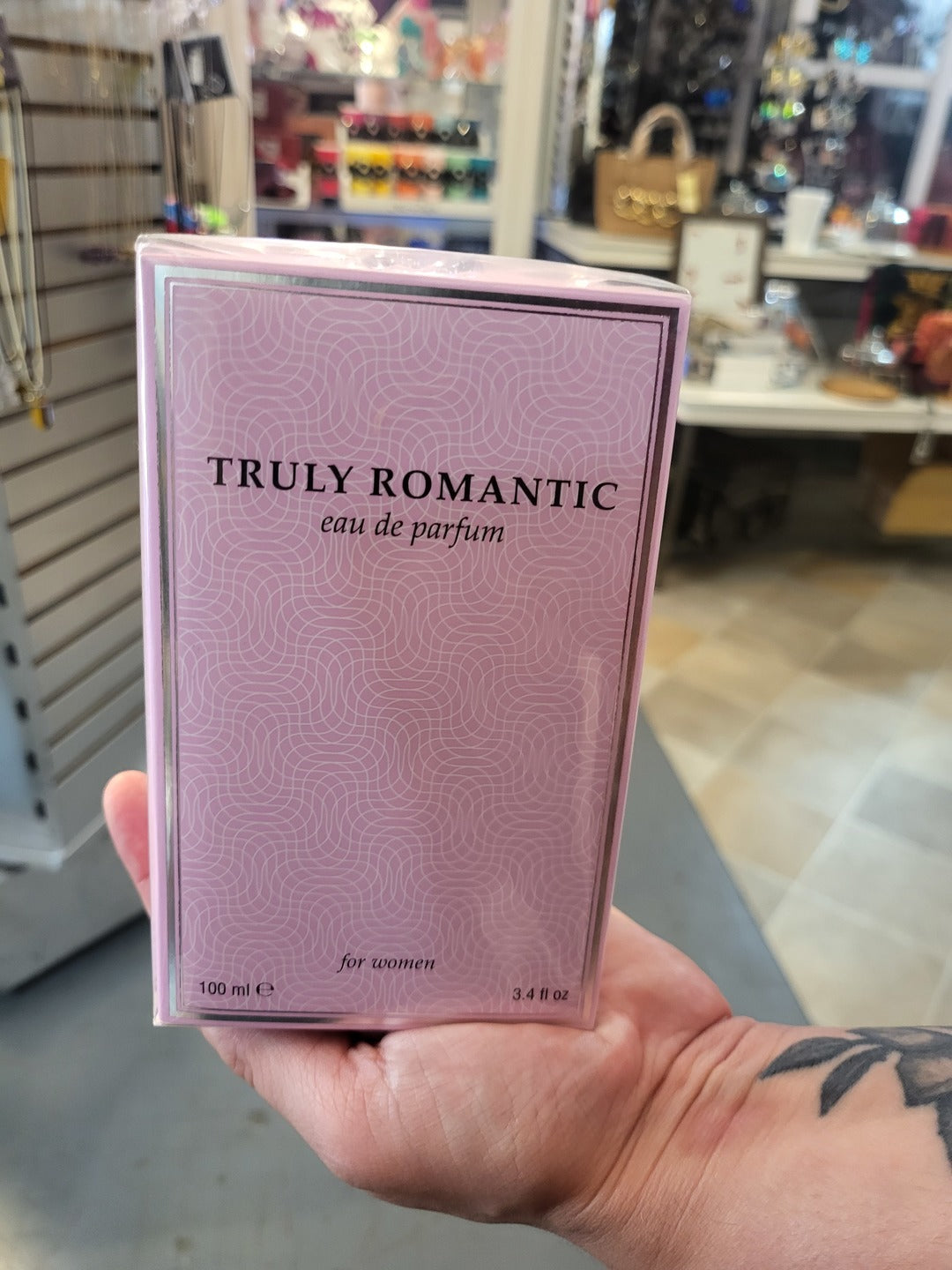 TRULY ROMANTIC 3.4 SP FRAGRANCE FOR WOMEN